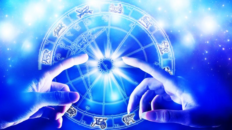 فال ابجد امروز جمعه 3 مرداد ماه 1404 را اینجا بخوانید