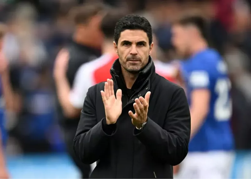 آرتتا: ساکا مصدوم نیست، پایش درد میکند