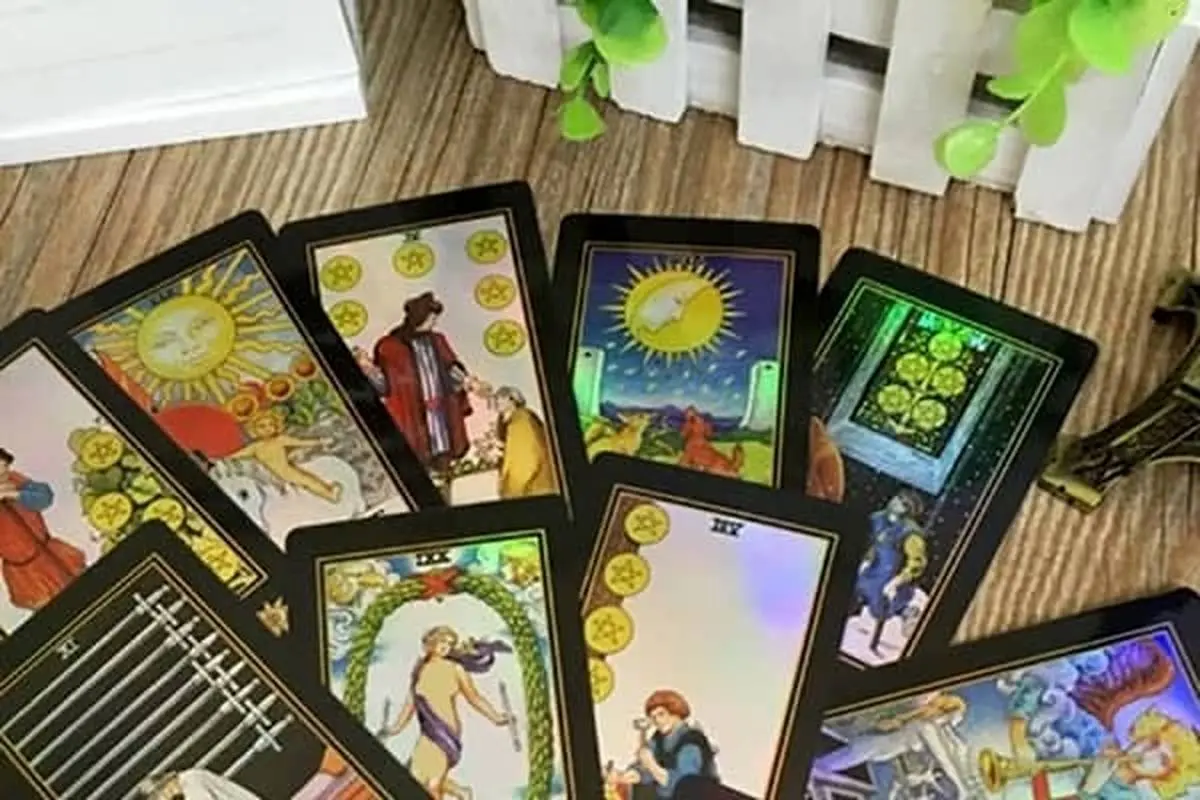 فال تاروت امروز جمعه ۶ تیر ماه ۱۴۰۴ را اینجا بخوانید؛ برآورده شدن آرزوهایتان