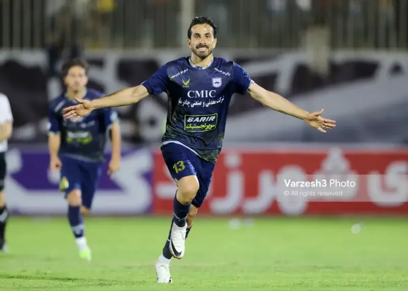 گل به تراکتور و حالا تکرار پاس گل!