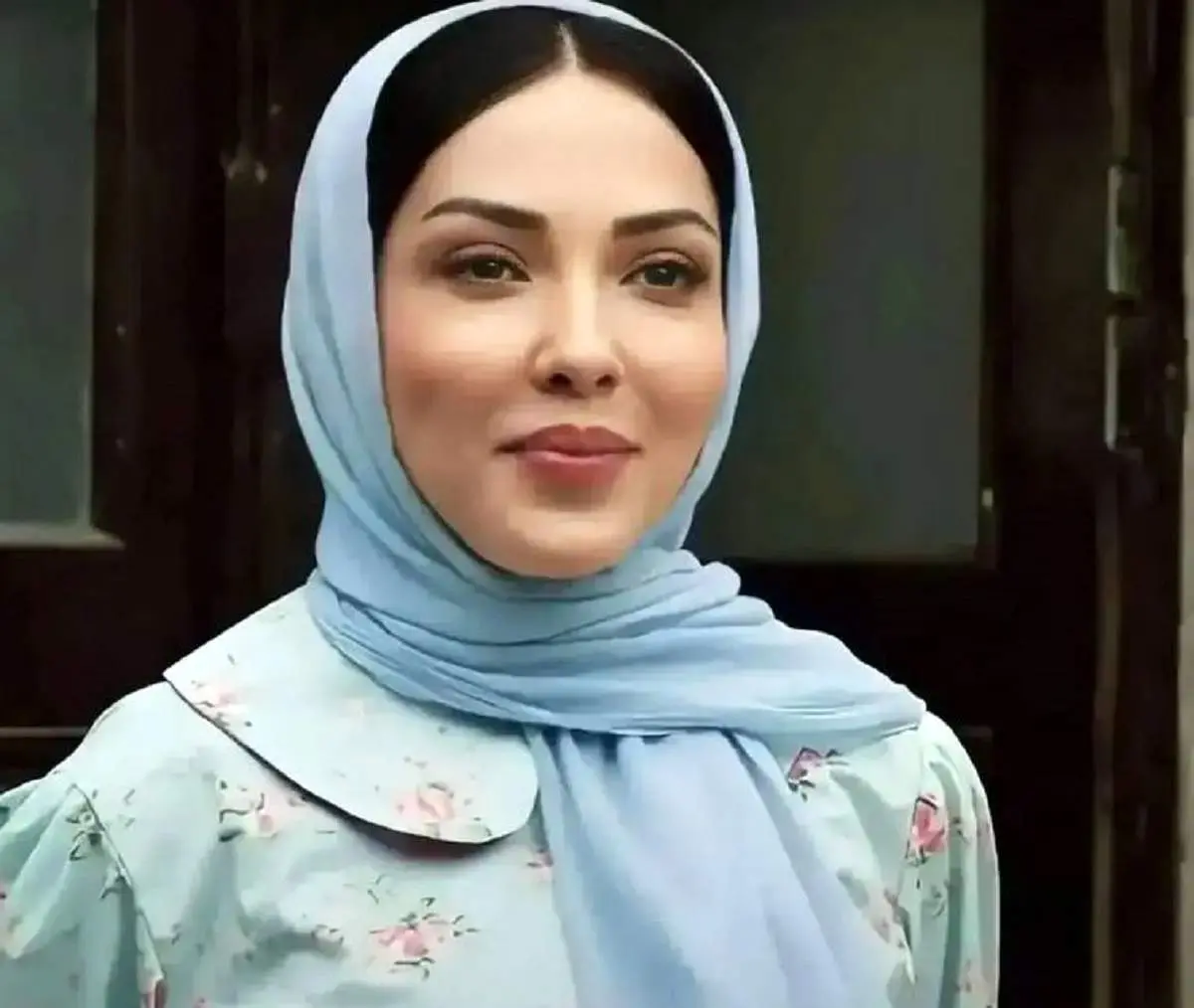 عکسی دیده نشده از لیلا اوتادی با حجاب چادر | جذابیت لیلا اوتادی با چادر دو برابر شد