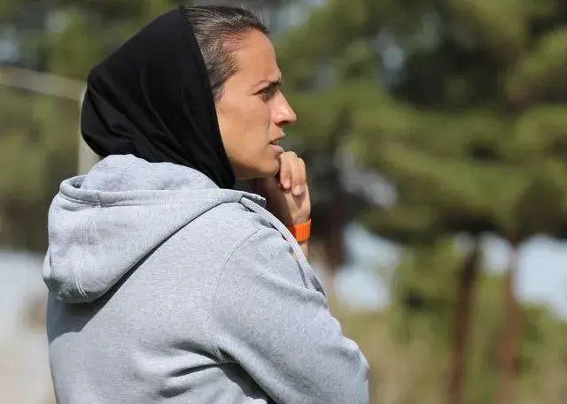 نیلوفر، زنی که به مردان درس مربیگری می‌دهد!